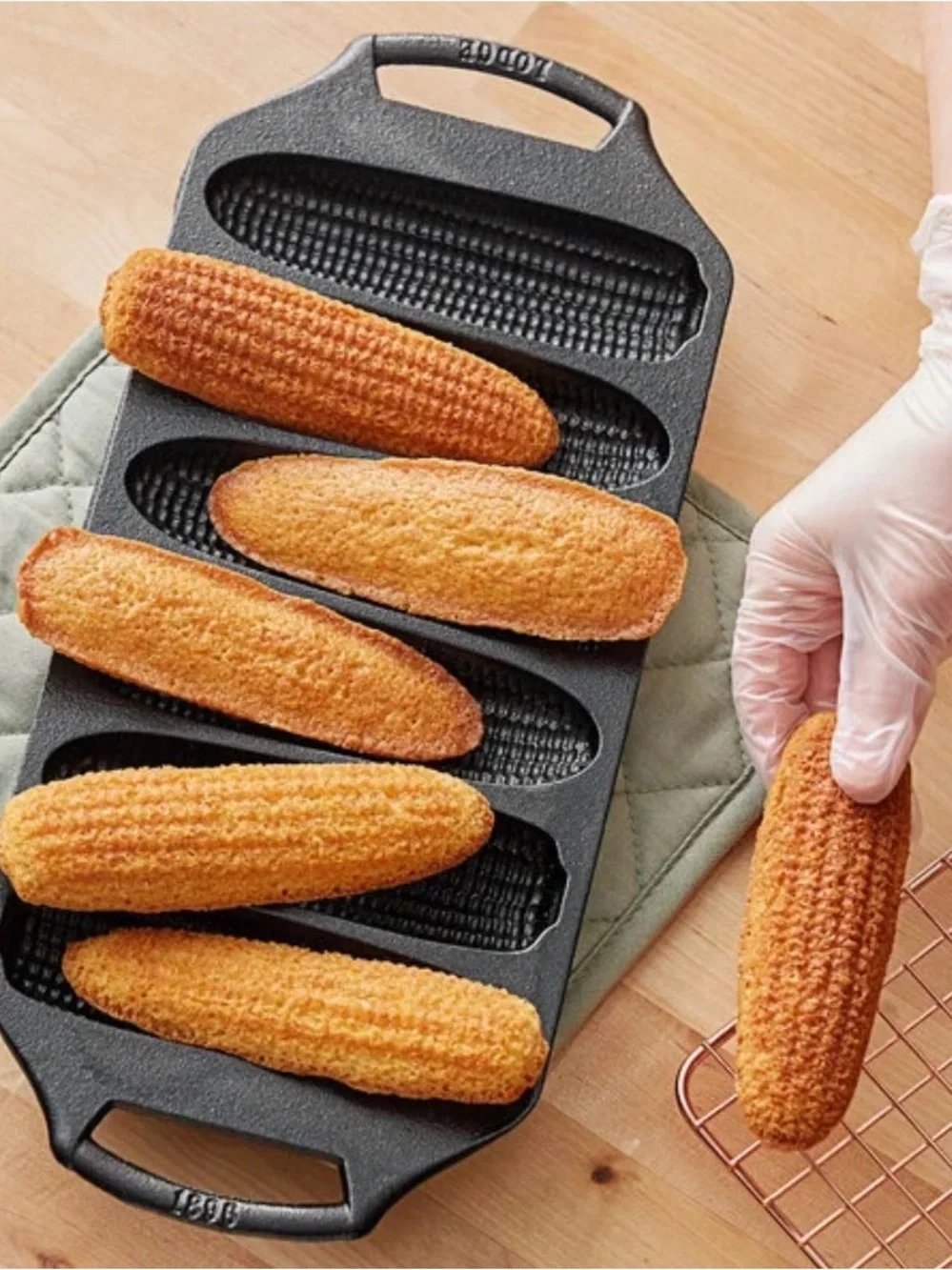 Wagner Ware Cast Iron Corn Stick Pan Mold - Vintage